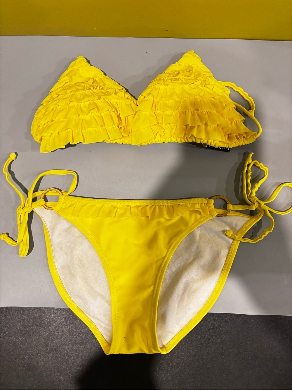 Ingear Yellow Ruffle Triangle Bikini Set - Picture 10 of 10